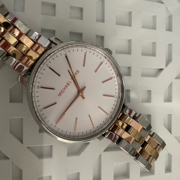 Michael Kors Tri-Tone Pyper Metal Watch - Picture 6 of 12